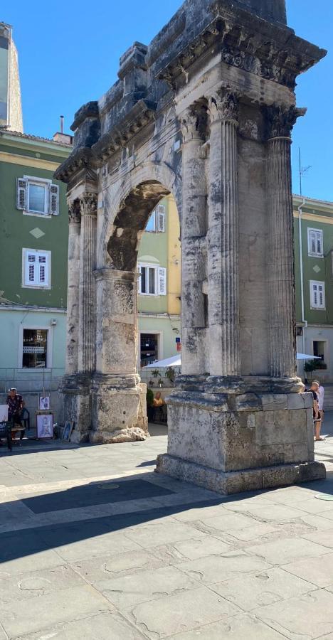 Heart Of Pula Excellent Apartment Buitenkant foto
